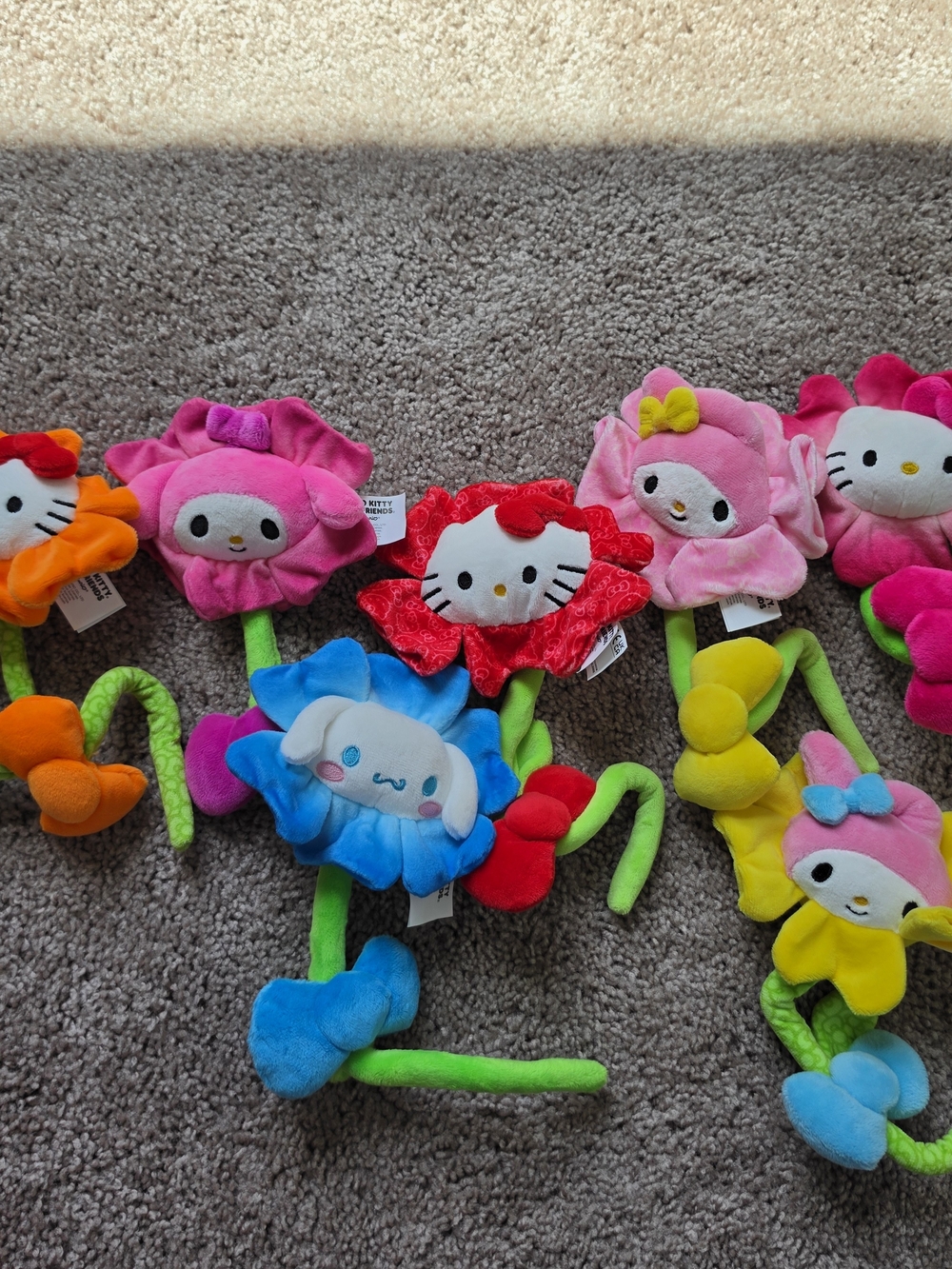 Sanrio Plush Flower Characters Set - Multicolor - Picture 3 of 14